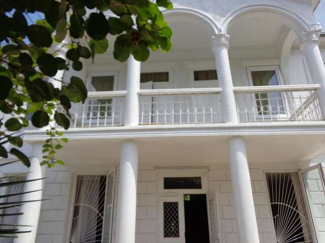 Гостевой дом White Guest House Махинджаури-10